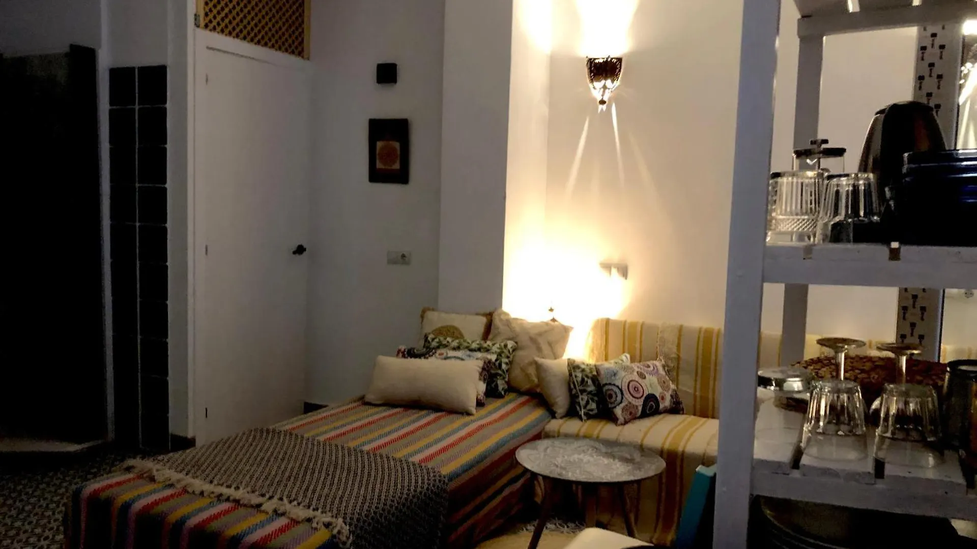 La Gitana Y El Rey Sol Apartment Malaga Spain