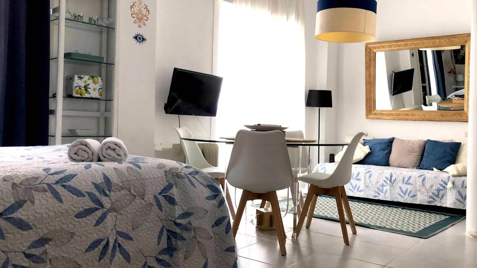 Apartamento La Gitana Y El Rey Sol Málaga
