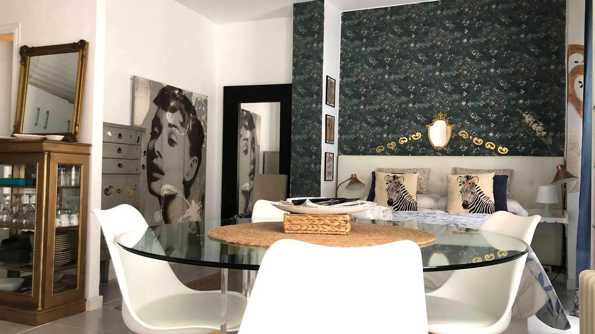 Apartamento La Gitana Y El Rey Sol Málaga